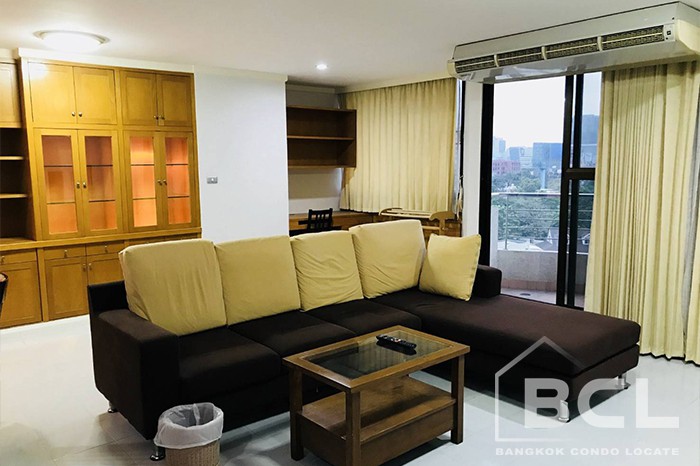 Supalai Place Sukhumvit 39